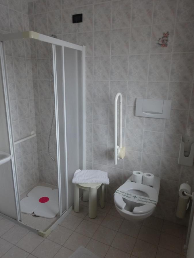 Hotel Genzianella Presenaio ภายนอก รูปภาพ